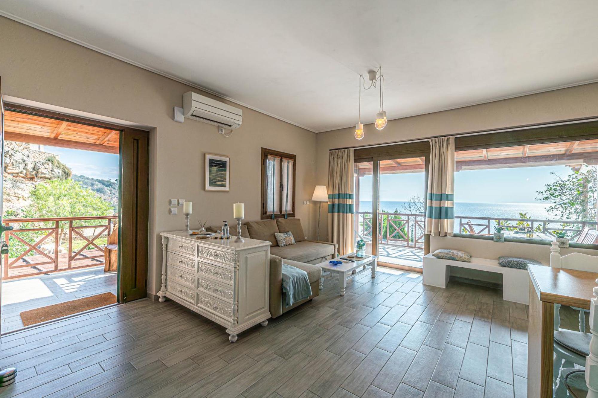 Paralio Astros Beachfront Suites Хіропігадо Екстер'єр фото