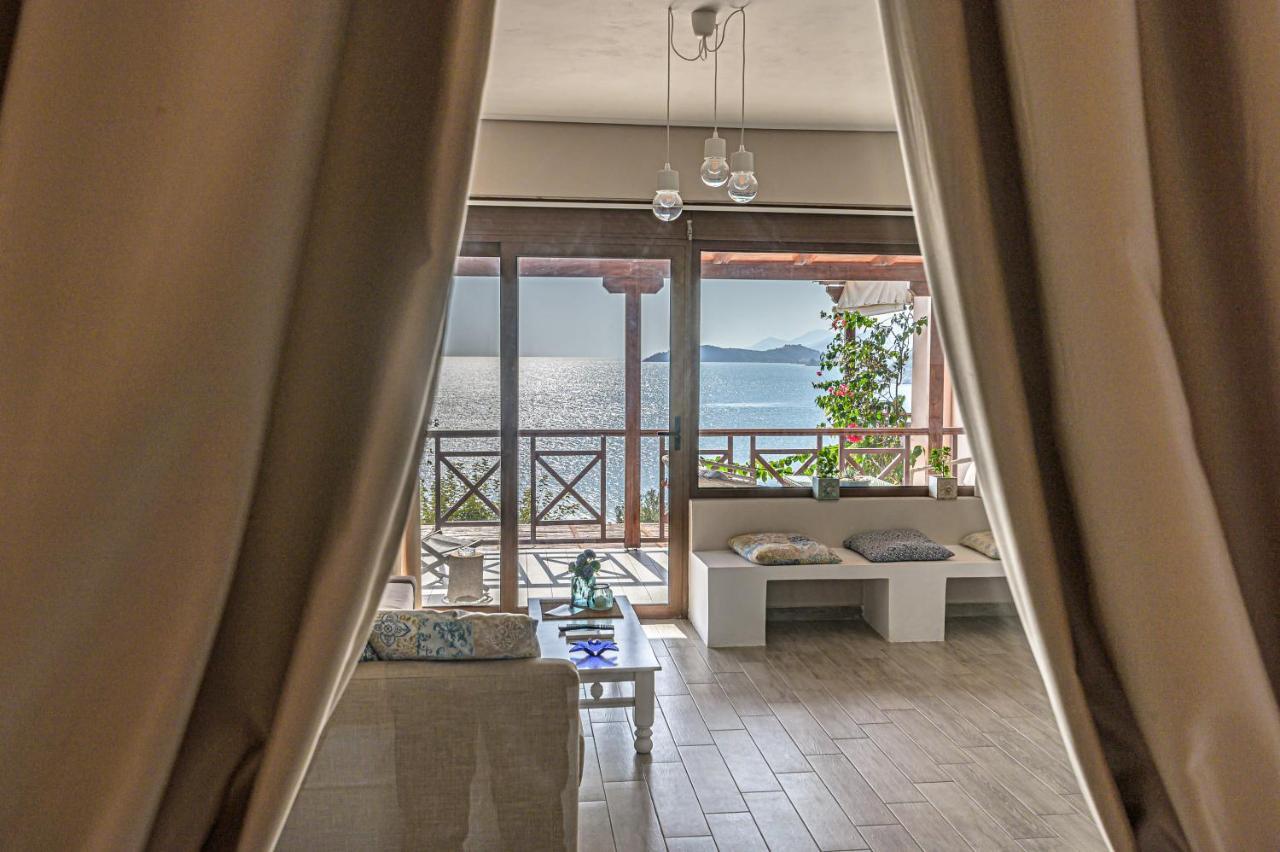 Paralio Astros Beachfront Suites Хіропігадо Екстер'єр фото
